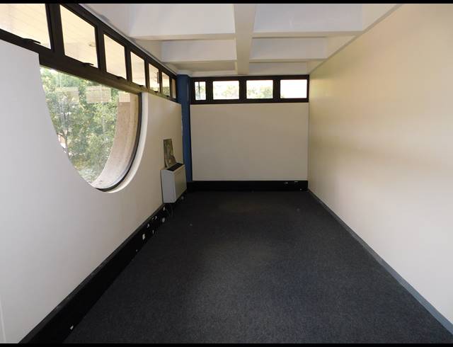 275M² OFFICE TO LET IN FERNDALE